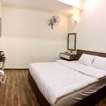 Cozy Hotel Далат Экстерьер фото